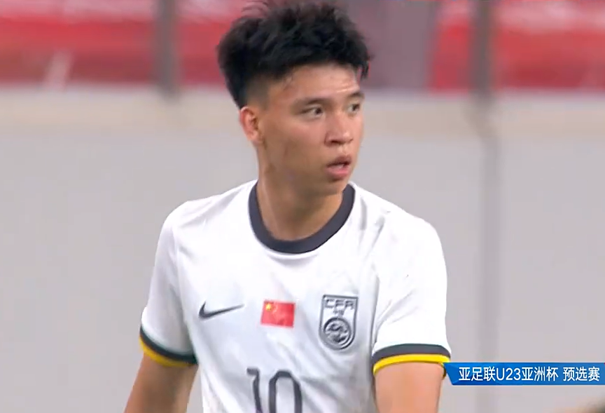 亚预赛乱了:6分未出线!一夜17队出局+9场惨案,中国队形势反转