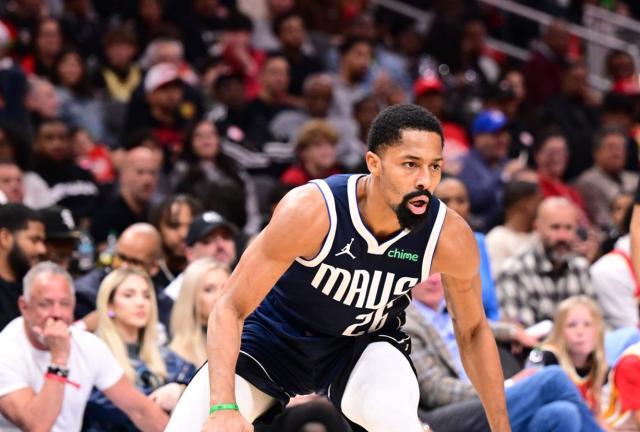 开云登录入口-又一位湖人弃将闪耀!东契奇缺阵他轰22+4赢球