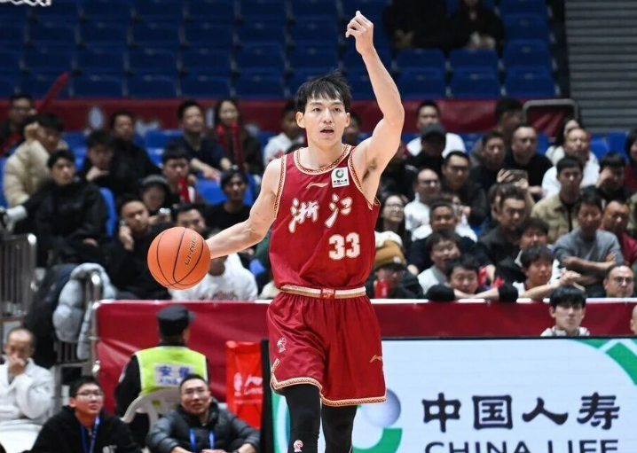 开云体育平台-郭艾伦伤停12场！浙江双杀广州换帅后10战8胜 徐昕狂送6帽